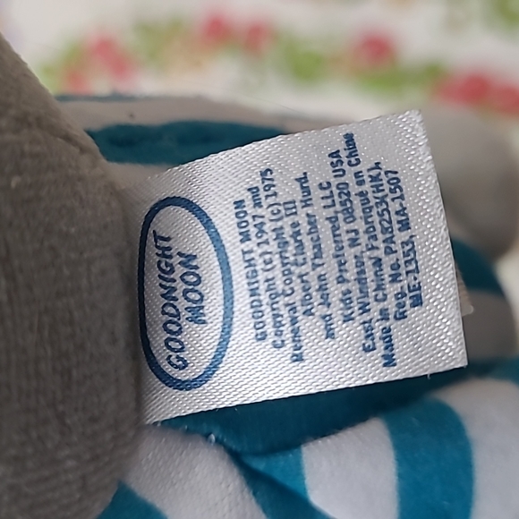 Goodnight Moon Plush Rattle - Picture 5 of 6